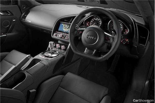 2013 AUDI R8 2D COUPE 4.2 FSI QUATTRO