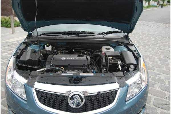 2013 HOLDEN CRUZE 4D SPORTWAGON CDX