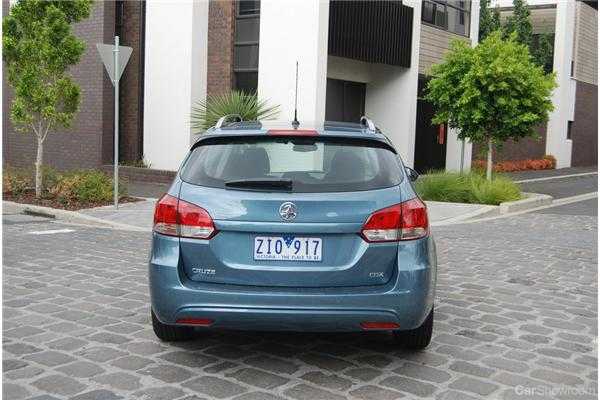 2013 HOLDEN CRUZE 4D SPORTWAGON CDX