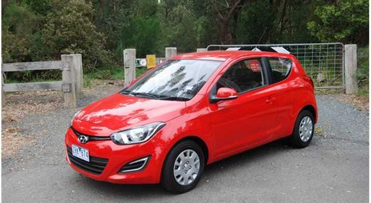 2013 HYUNDAI I20 3D HATCHBACK