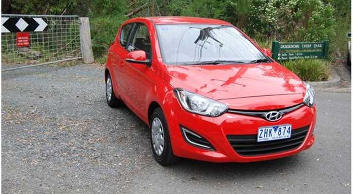 2013 HYUNDAI I20 3D HATCHBACK