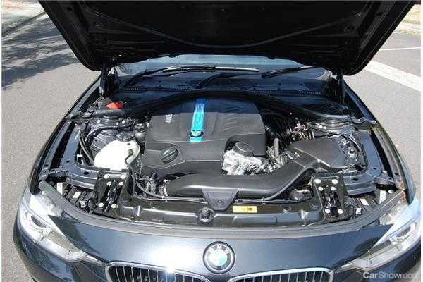 2013 BMW 3 4D SEDAN ACTIVE HYBRID