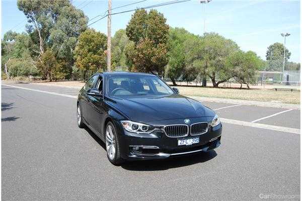 2013 BMW 3 4D SEDAN ACTIVE HYBRID