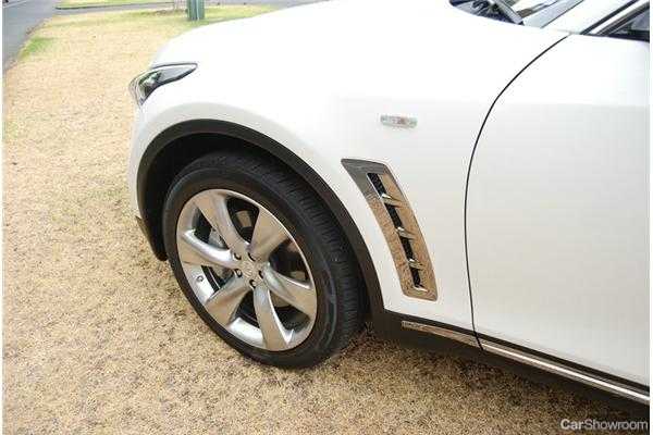 2013 INFINITI FX 4D WAGON