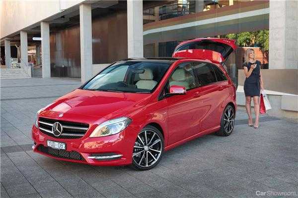 2013 MERCEDES-BENZ B200