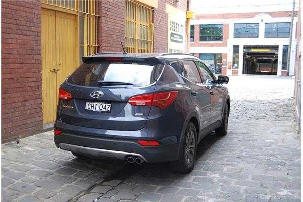 2013 HYUNDAI SANTA FE 4D WAGON
