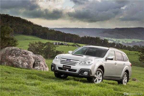 2013 SUBARU OUTBACK 4D WAGON