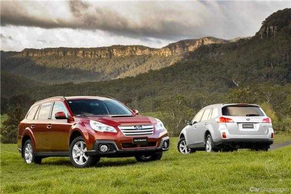 2013 SUBARU OUTBACK 4D WAGON