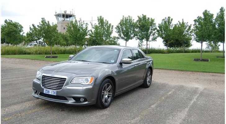 2013 CHRYSLER 300 4D SEDAN C
