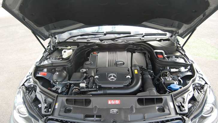 2013 MERCEDES-BENZ C250 2D COUPE SPORT BE