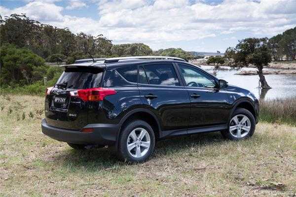 2013 TOYOTA RAV4