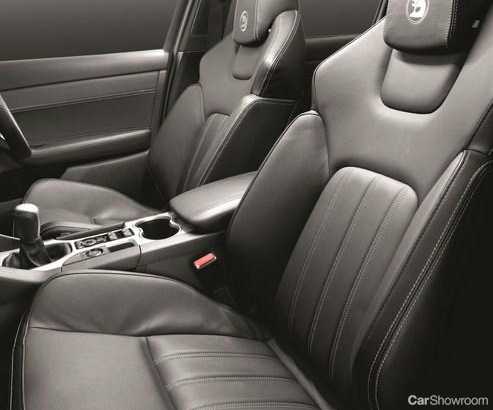 2013 HSV SENATOR 4D SEDAN SIGNATURE