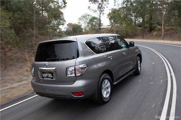 2013 NISSAN PATROL