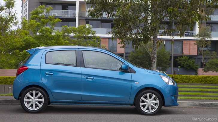 2013 MITSUBISHI MIRAGE 5D HATCHBACK