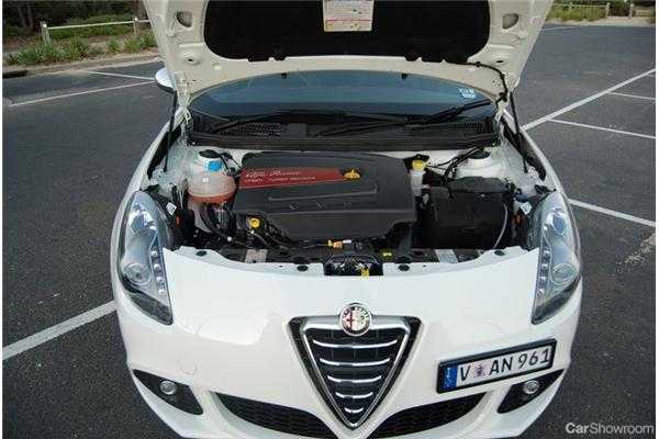2012 ALFA ROMEO GIULIETTA 5D HATCHBACK QV 1750 TBI