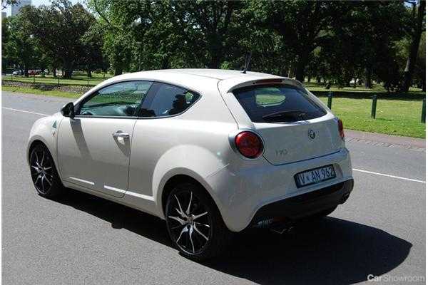 2012 ALFA ROMEO MITO 3D HATCHBACK QUAD VERDE