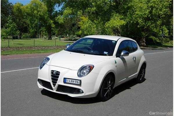 2012 ALFA ROMEO MITO 3D HATCHBACK QUAD VERDE