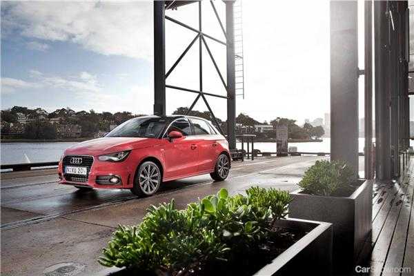 2012 AUDI A1 5D HATCHBACK