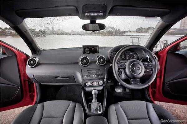 2012 AUDI A1 5D HATCHBACK