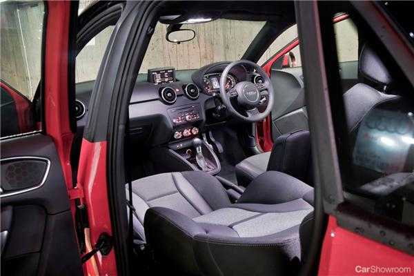 2012 AUDI A1 5D HATCHBACK