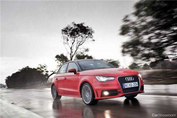 2012 AUDI A1 5D HATCHBACK