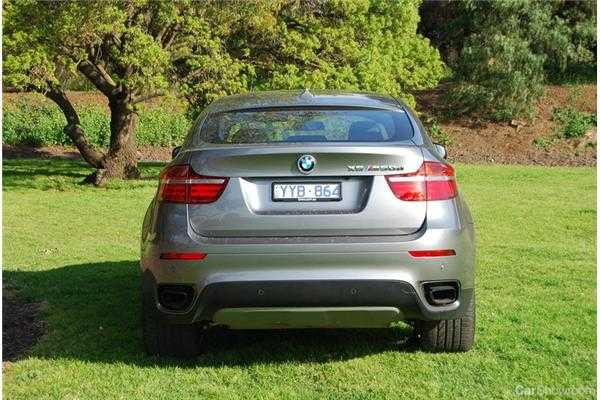 2012 BMW X6 4D COUPE M50D