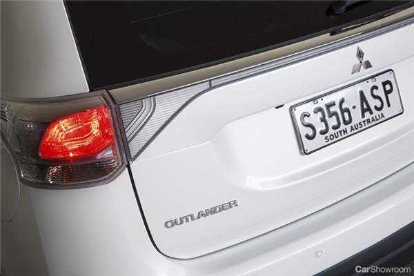 2012 MITSUBISHI OUTLANDER