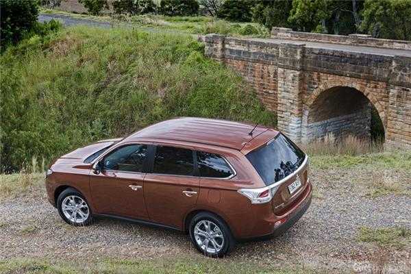 2012 MITSUBISHI OUTLANDER