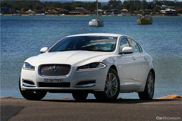 2012 JAGUAR XF 4D SEDAN