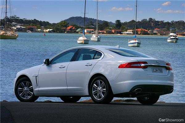 2012 JAGUAR XF 4D SEDAN