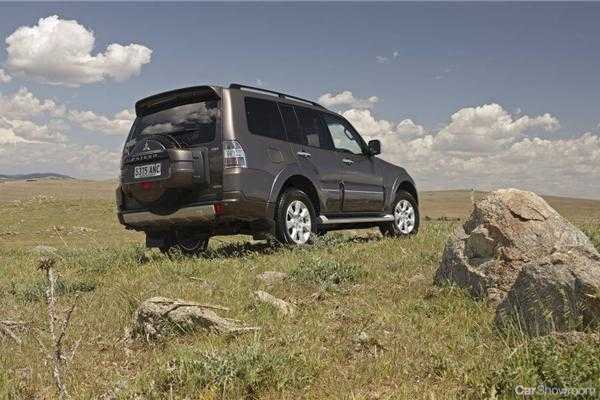 2012 MITSUBISHI PAJERO 4D WAGON EXCEED LWB 4X4