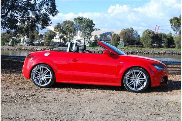 2012 AUDI TT