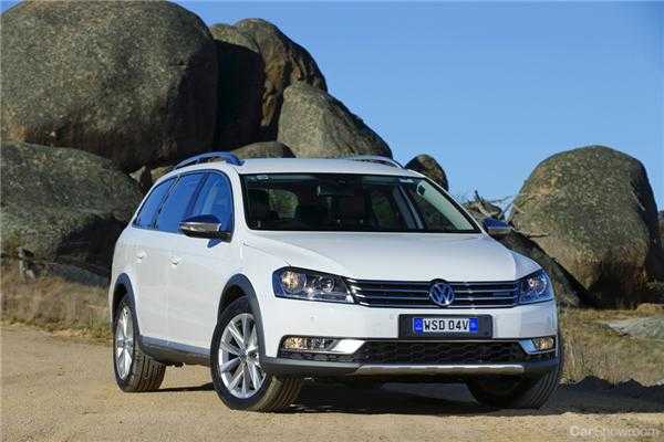 2012 VOLKSWAGEN PASSAT 4D WAGON