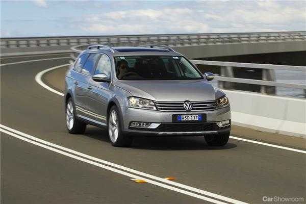2012 VOLKSWAGEN PASSAT 4D WAGON