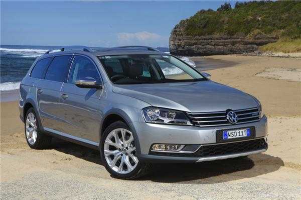 2012 VOLKSWAGEN PASSAT 4D WAGON