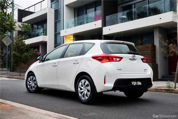 2012 TOYOTA COROLLA 5D HATCHBACK