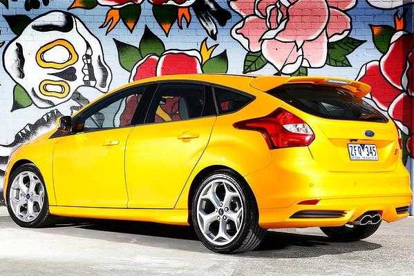 2012 FORD FOCUS 5D HATCHBACK