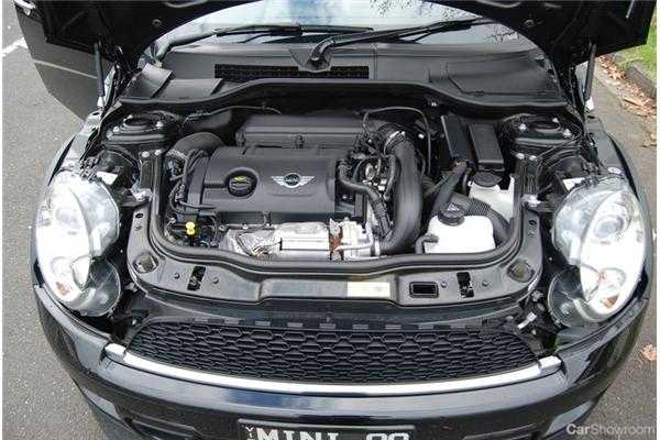 2012 MINI COOPER 2D COUPE