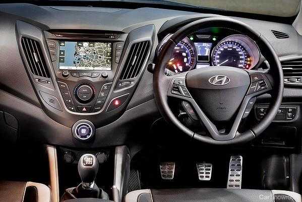 2012 HYUNDAI VELOSTER 3D COUPE
