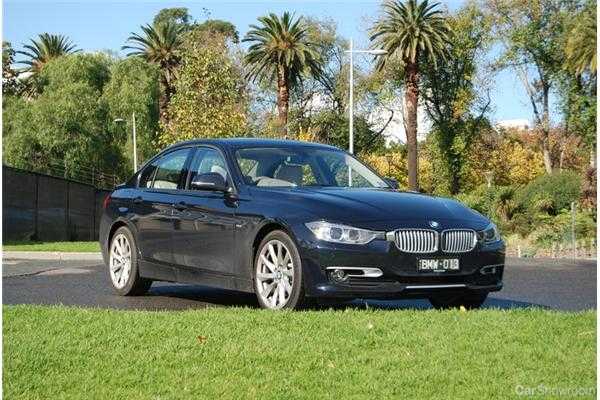 2012 BMW 3 4D SEDAN 20D MODERN LINE