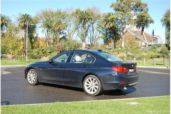 2012 BMW 3 4D SEDAN 20D MODERN LINE