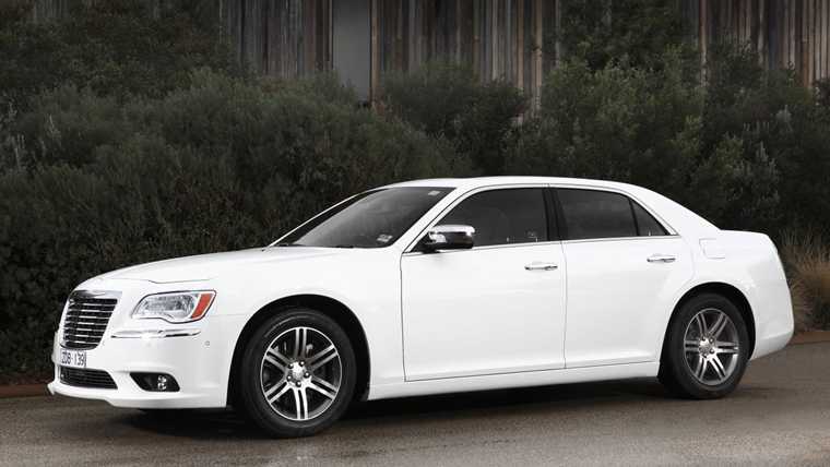 2012 CHRYSLER 300C