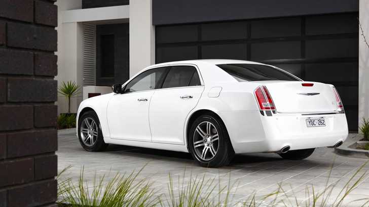 2012 CHRYSLER 300C