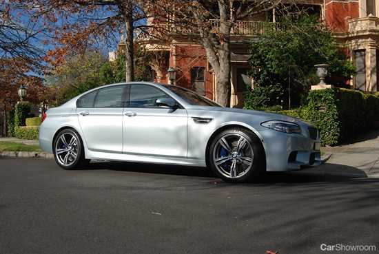 2012 BMW M5 4D SEDAN