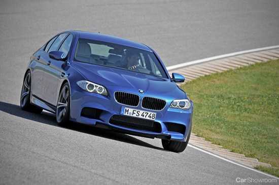 2012 BMW M5 4D SEDAN