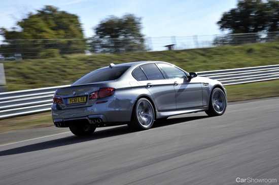 2012 BMW M5 4D SEDAN