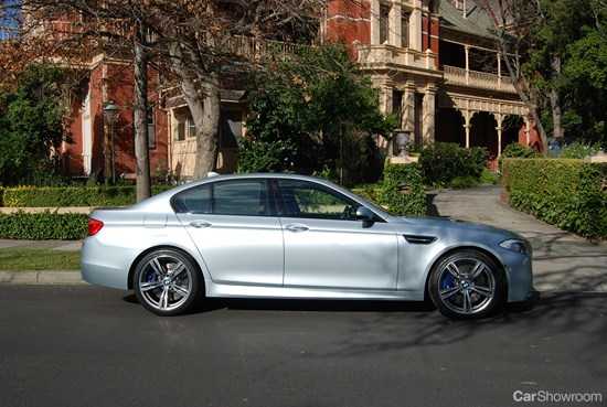 2012 BMW M5 4D SEDAN
