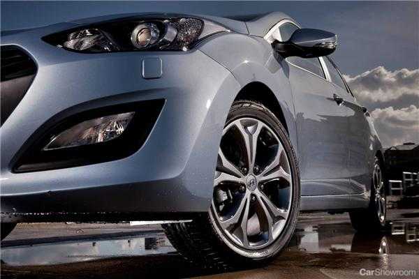 2012 HYUNDAI I30