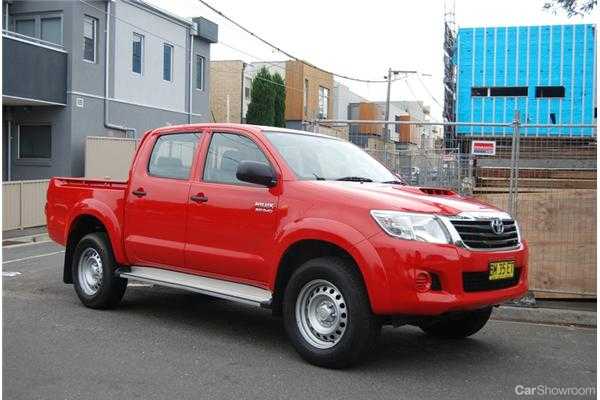 2012 TOYOTA HILUX DUAL CAB P/UP SR 4X4