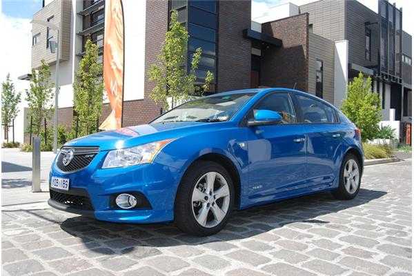 2012 HOLDEN CRUZE 5D HATCHBACK